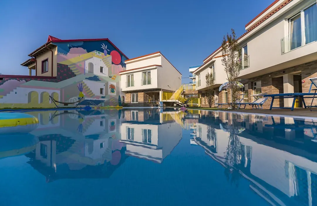 Nayino Resort Hotel-1